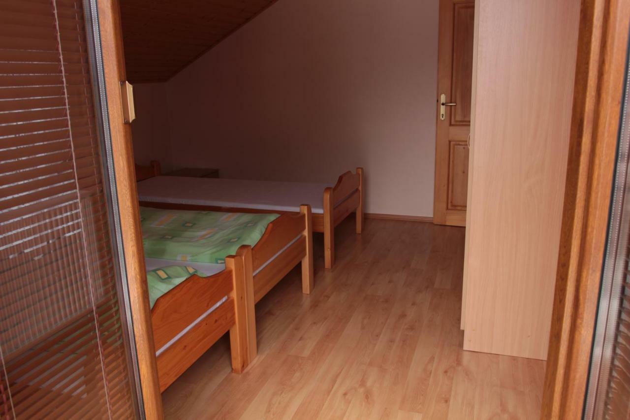 Rekreacny Dom Pod Dedovou Hotel Ошчадница Екстериор снимка